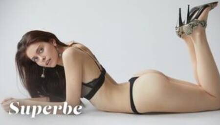 All Natural Ukrainian Victoria Garin Displays Her Beauty