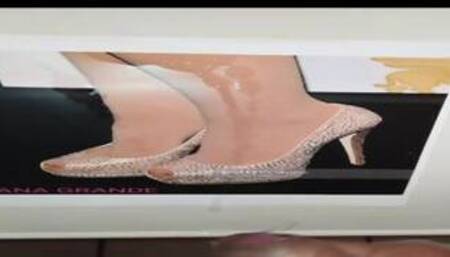 Tribute Cum Ariana Grande (feet)