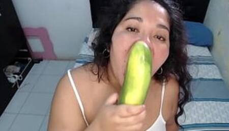I got horny with the cucumber so I fucked my pussy and mouth instagram @jsexycouple17 FULL VIDEO ON THE NETWORK