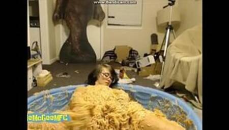 Charlie McGee noodles-pasta-party