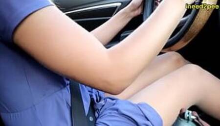 desperate to pee amatuer girls wetting her panties and jeans pissing