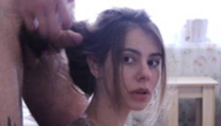 Hairjob Pretty brunette with long hair Cumshot on hair