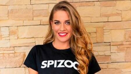 Eveline Dellai Hardcore Anal Pleasure in 4K