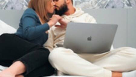 Perfect girl seduces a virgin guy on first date - Cum in pussy