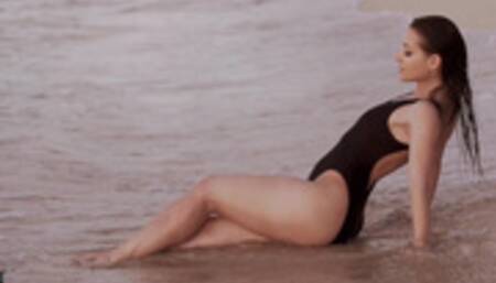 Melisa Mendini - SwimsuitHeaven - Sunset Swimsuit