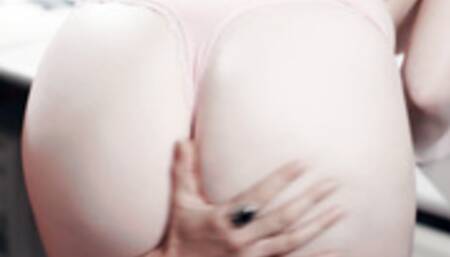 SweetSinner - Hot Blondes In Action - Sarah Vandella