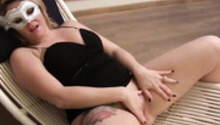 Woeste Rock Paalt Onschuldige Marie - VurigVlaanderen-M