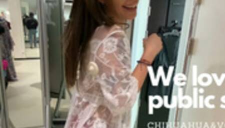 ChihuahuaSU shopping ends up fucking in the gallery's toilet