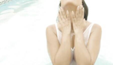 MARISKAX Mariska's pool time blow job