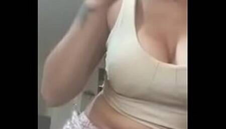 Hot Turkish masturbating.