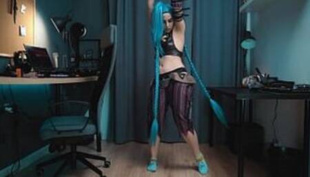 Jinx is such a hot whore