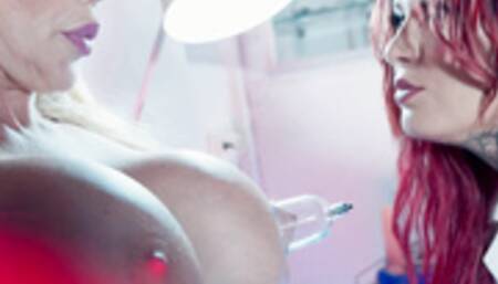 Sabien Demonia And Tori Cummings