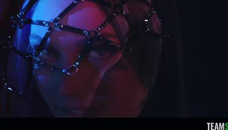 Vivian Taylor - The Curvy 80's Babe