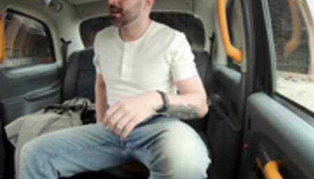 FemaleFakeTaxi - Lady Gang