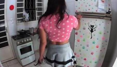 BRASILEÑA VIOLADA POR UN DESCONOCIDO EN SU PROPIA CASA