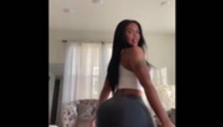 Chinese Kitty Throwing Ass