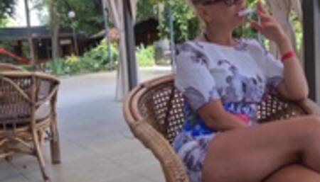 Public coffe with Stepmom and after Stepson share a bed with beautiful Stepmom