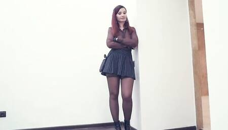 Astonishing girl Mary Jane gets wet flashing her nice pussy