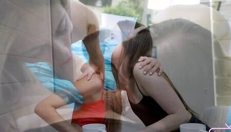 Two lovely teen babes are sharing a lucky chap in 3some