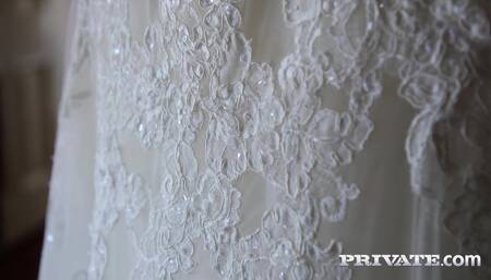 Private com - Daphne Klyde And Lady Gang Squirt In Hot Party