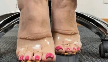 Juliette-RJ BBW JOI OFFICE SHOW on Transparent Heels - BBW JOI - JOI SHOW IN THE OFFICE - NAUGHTY GILR IN THE OFFICE - BBW QUEEN - FOR MOBILE USERS