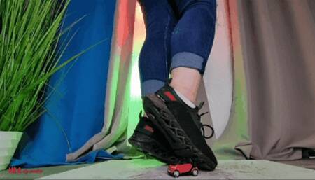 Mila - smart and mini