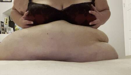 Celia Bedtime Belly Play - MOV