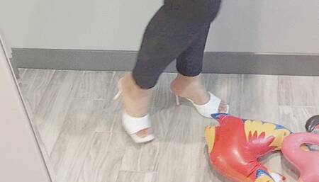 In-fatal-ables Balloon Stomp