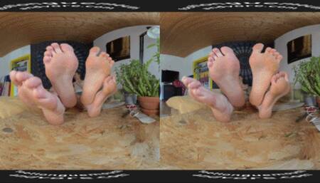 VR180 - Talking About Smelly Feet