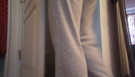 LOVELY BRUNETTE STRONG PEE STINKY FART and a A FAST CLEAN PLOP