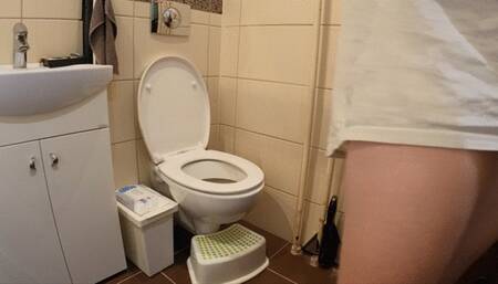 Morning loud PAINFULL Diarrhea with hard nipples - Goosebumps on entire body