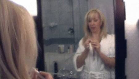 Enjoying some dildo time in the shower