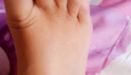 Lady Nina Birch - Pedicured Toes Fetish Wiggle