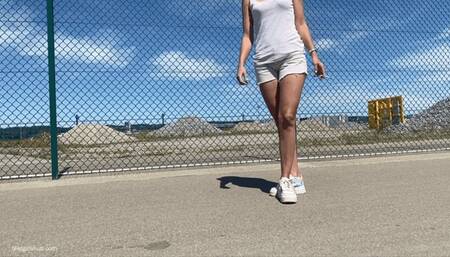 HOT GIRLS CRUSHING CIGARETTES WITH THEIR SHOES - MOV Mobile Version