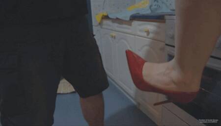 Black And Red High Heels Shoes Kicks Balls (wmv)