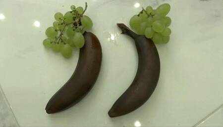 With the same sandals and rotten brown bananas that you stomp MP4 FULL HD 1080p