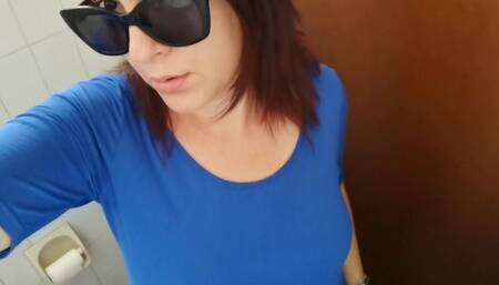 I piss in a bathroom of a bar and fart all to yourself