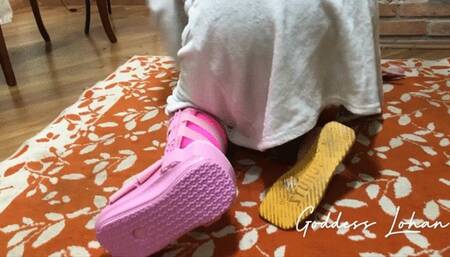 GODDESS LOHAN ORTHOPEDIC BOOTS 01 - Pink Robofoot 01 - Getting ready at my friend's house mp4