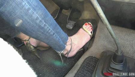 Pedal Challenge - Pavla's driving and revving engine of an old VAN (MOBILE)