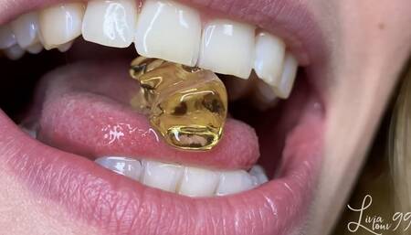 Gummy bears vs my sharp teeth full HD
