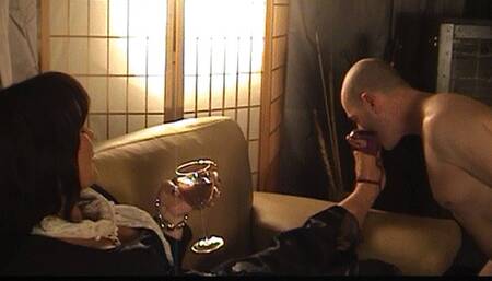 DINNER FOR FOOTSLAVE (wmv) FULLVERSION