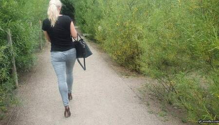 shoeplay_dangling_losing shoe HD mp4 1920x1080