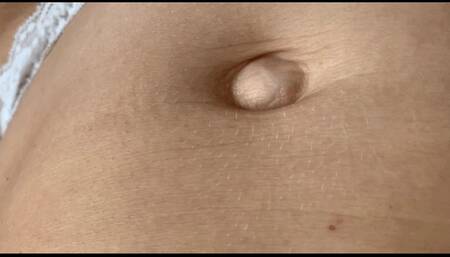 The navel is a very close-up 4