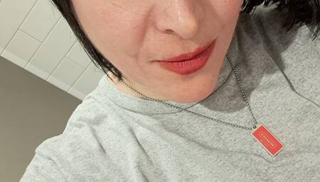 Bad girl public toilet pee