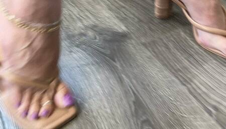 Walking & Shoeplay In My New Thong Sandals