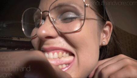 Smirking Emma's Cruel Big Bites