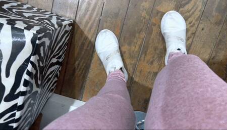 BEST SELLERS LANA NOCCIOLI The HOT TEASER - Teasing you with my sexy SOLES