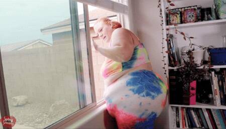 Sneaky Step-Daughter Gets Stuck & Caught ft Julie Ginger - 720 MP4