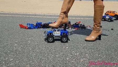 Anastasija 34 - Crushing 2 Police Cars