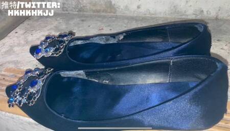 cum beautiful ol blue flats